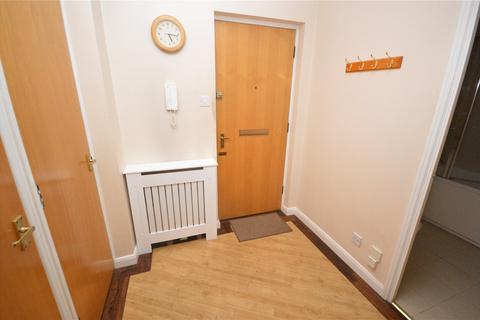 1 bedroom apartment to rent, Barons Court, Earls Meade, Luton, Bedfordshire, LU2