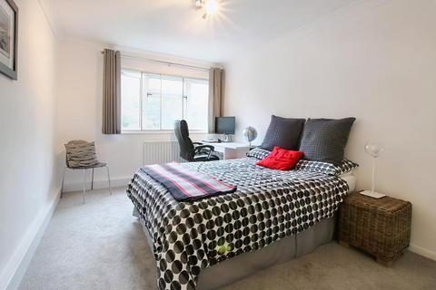 2 bedroom house for sale - LEVETT ROAD, LEATHERHEAD, KT22