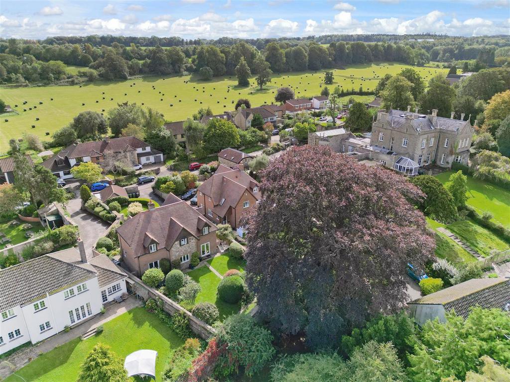 Manor Road, Abbots Leigh 4 bed detached house for sale £1,350,000