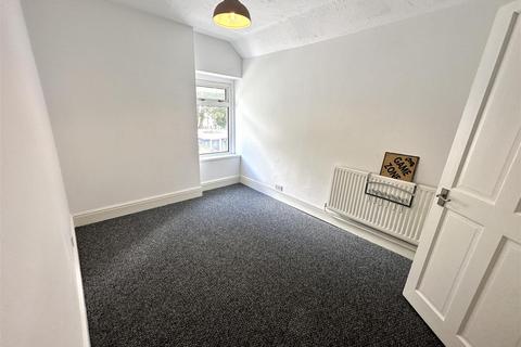 3 Commercial Road, Barry, CF63 1BW