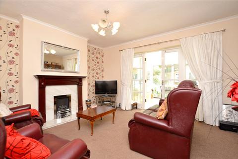 3 bedroom terraced house for sale, Valley Grove, Pudsey, West Yorkshire