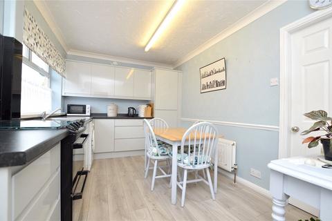 3 bedroom terraced house for sale, Valley Grove, Pudsey, West Yorkshire