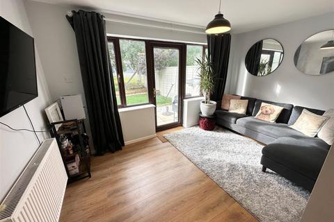20 Minstrel Way, Churchdown, Gloucester, GL3 1NS