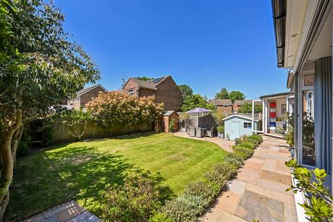 3 bedroom detached house for sale, Lincoln Green, Chichester