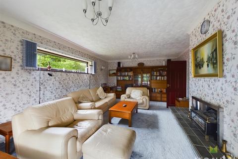 3 bedroom detached house for sale, Stonehouse Drive, West Felton, Oswestry