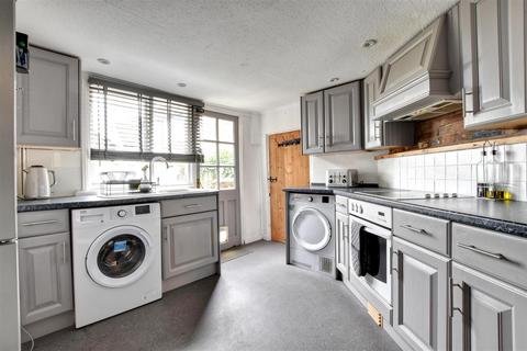 2 bedroom terraced house for sale, Church Square, Rye