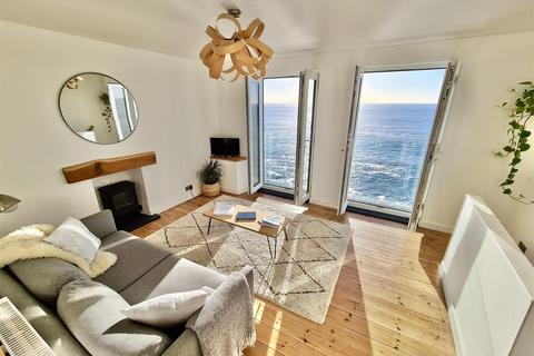 1 bedroom end of terrace house for sale, Mounts Road, Porthleven TR13