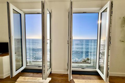 1 bedroom end of terrace house for sale, Mounts Road, Porthleven TR13