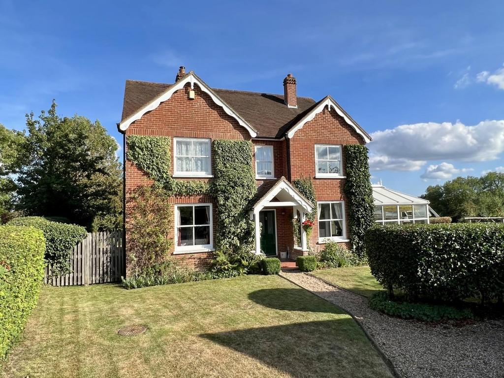 FRITTENDEN, CRANBROOK 4 bed detached house for sale £1,000,000