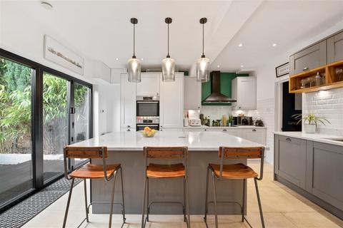 28 Cromwell Road, Ascot, SL5 9DG