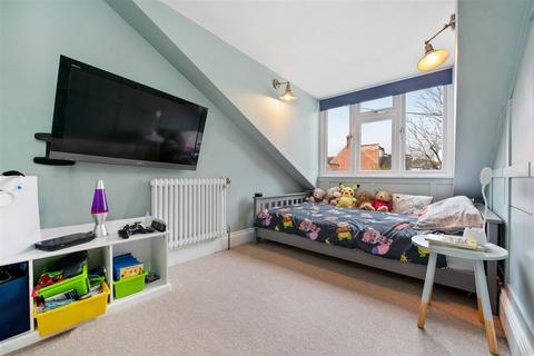 28 Cromwell Road, Ascot, SL5 9DG