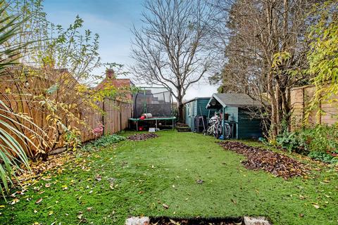 28 Cromwell Road, Ascot, SL5 9DG