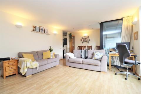 2 bedroom apartment to rent - Ocean Wharf, Canary Wharf, E14