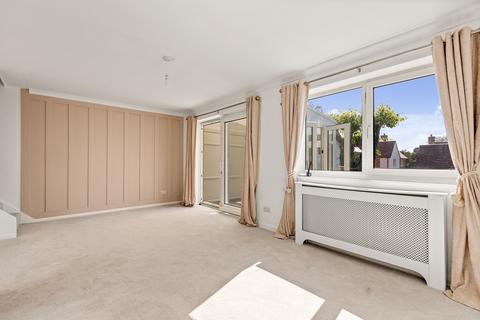14 Coniston Road, Folkestone, CT19 5JF