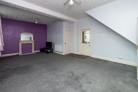 3 bedroom semi-detached house for sale - West End Road, Haydock, St Helens, WA11