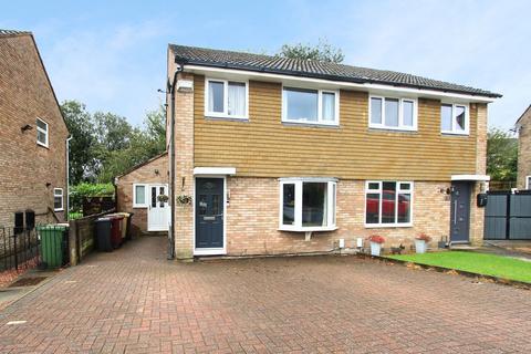 3 bedroom semi-detached house for sale - Hadleigh Close, Bolton, BL1