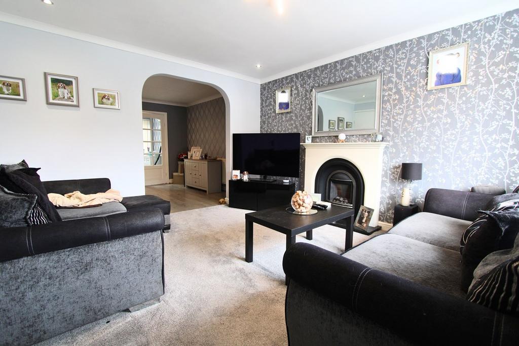 Hadleigh Close, Bolton, BL1 3 bed semidetached house for sale £250,000