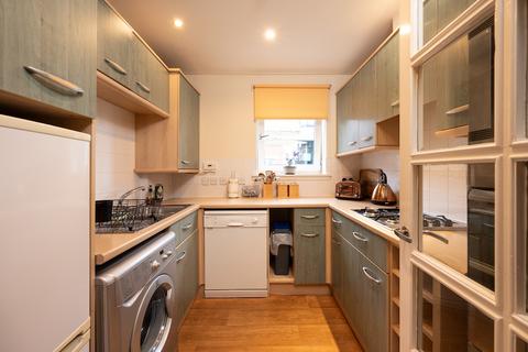 2 bedroom flat for sale - Gentle's Entry, Edinburgh EH8