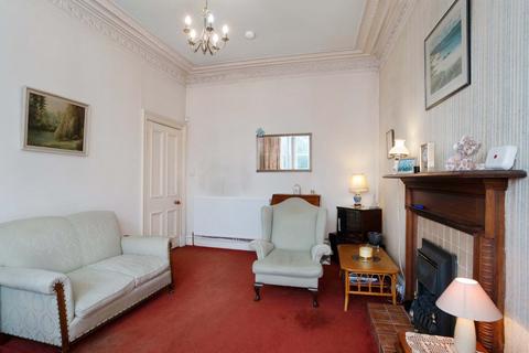 3 bedroom flat for sale, 21 Cargil Terrace, Trinity, Edinburgh, EH5 3ND