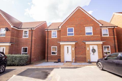3 bedroom semi-detached house for sale, Naval Terrace, East Cowes, Isle of Wight