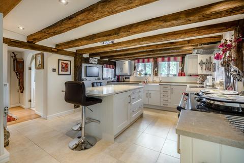 5 bedroom detached house for sale, Hayes Lane, Slinfold, Horsham, West Sussex