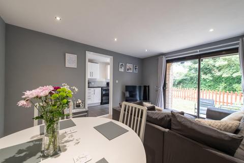 Flat 1, Sycamore Court Morgan Drive, Greenhithe, DA9 9DT