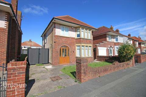 3 bedroom detached house for sale, Lancaster Gate,  Fleetwood, FY7