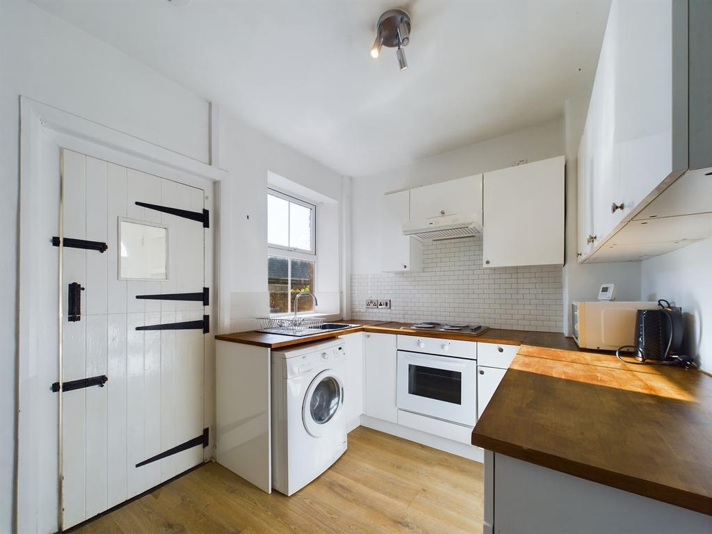 Romanway, Stanwix, Carlisle, CA3 2 bed terraced house for sale £92,000