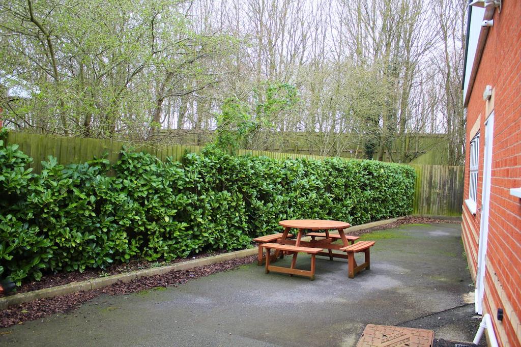 Outdoor Space 1.png