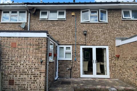 20 Brunswick Walk, Gravesend, DA12 2SP