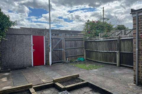 20 Brunswick Walk, Gravesend, DA12 2SP