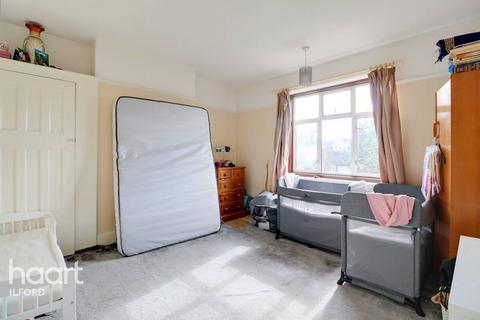 5 Ely Gardens, Ilford, IG1 3NQ