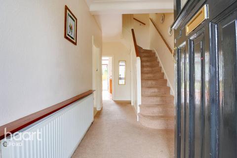5 Ely Gardens, Ilford, IG1 3NQ