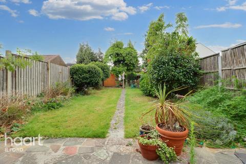 5 Ely Gardens, Ilford, IG1 3NQ