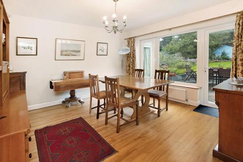 Silver Birch Barton Terrace, Dawlish, EX7 9QH