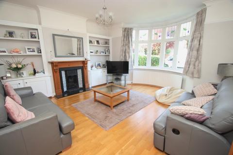 5 bedroom semi-detached house for sale - Coniston Road, Bromley, BR1