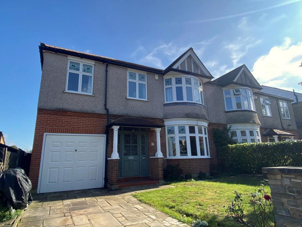 Coniston Road, Bromley, BR1 5 bed semidetached house for sale £825,000