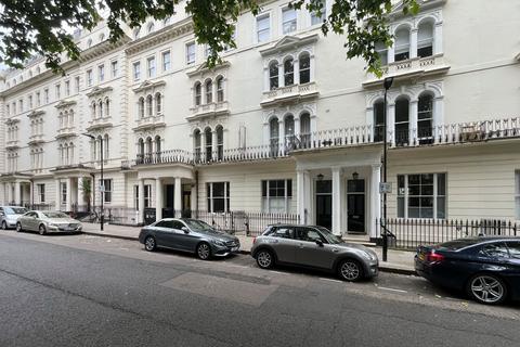 3 bedroom apartment for sale, Kensington Gardens Square, London, W2