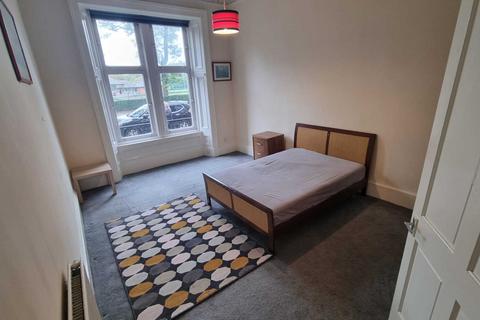 2 bedroom flat to rent, Sauchiehall Street, Westend