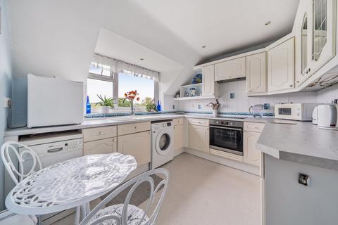 2 bedroom apartment for sale - Old House Court, Church Lane, Wexham, Buckinghamshire, SL3