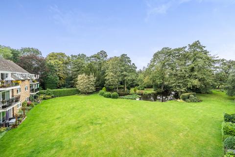 2 bedroom apartment for sale, Old House Court, Church Lane, Wexham, Buckinghamshire, SL3