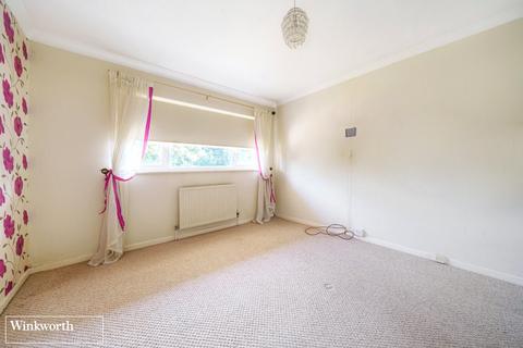 13 Grieg Close, Basingstoke, RG22 4DU