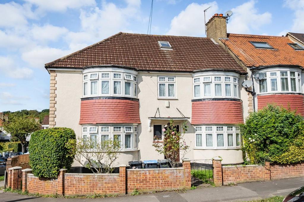 Biggin Hill, Crystal Palace 5 bed semidetached house for sale £800,000
