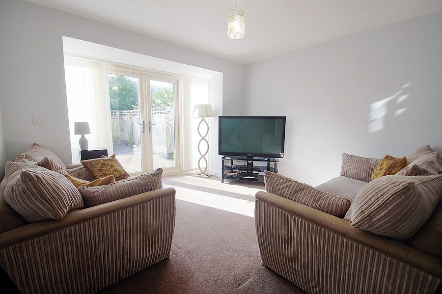 Bowler Way, Greenfield OL3 2 bed townhouse for sale £289,950