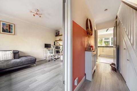 45 Liphook Road, Haslemere, GU27 1NL