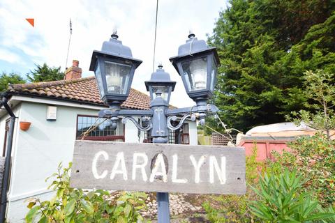 Caralyn Crow Lane, Weeley, Clacton-on-sea, CO16 9AN