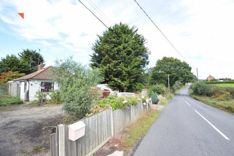 Caralyn Crow Lane, Weeley, Clacton-on-sea, CO16 9AN