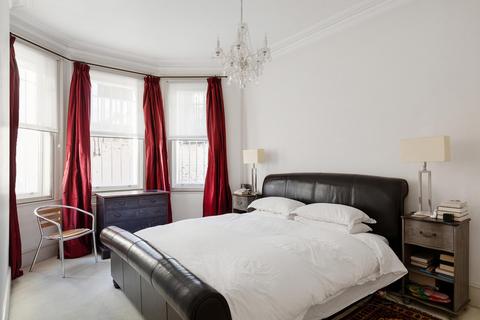 3 bedroom apartment for sale, Cranley Mansion, South Kensington SW7.