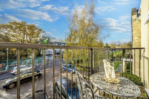 2 bedroom flat for sale, Mayfair Court, Stonegrove, HA8