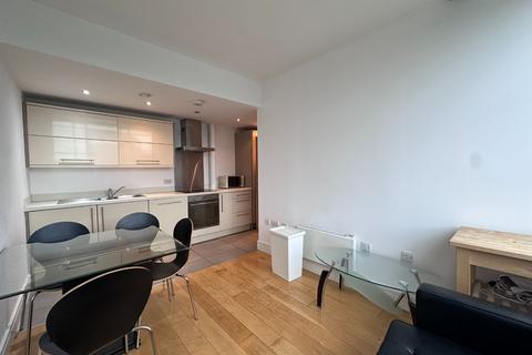 2 bedroom apartment for sale, The Met Apartments, Hilton Street, Manchester, M1